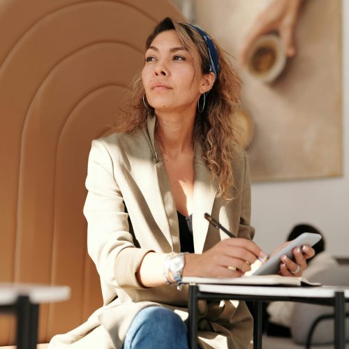 pexels-marcus-aurelius-4063856